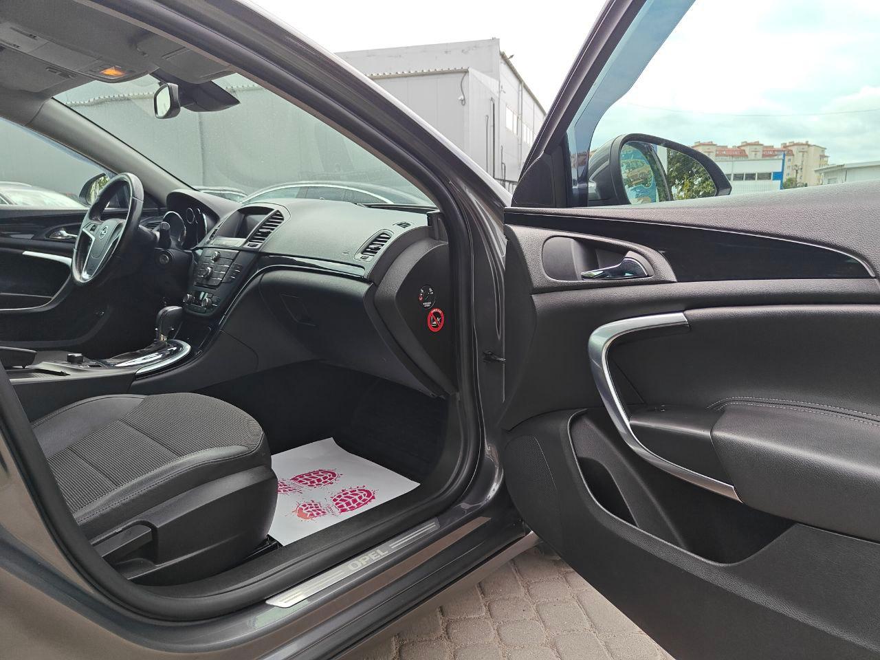 Opel Insignia - фото 27