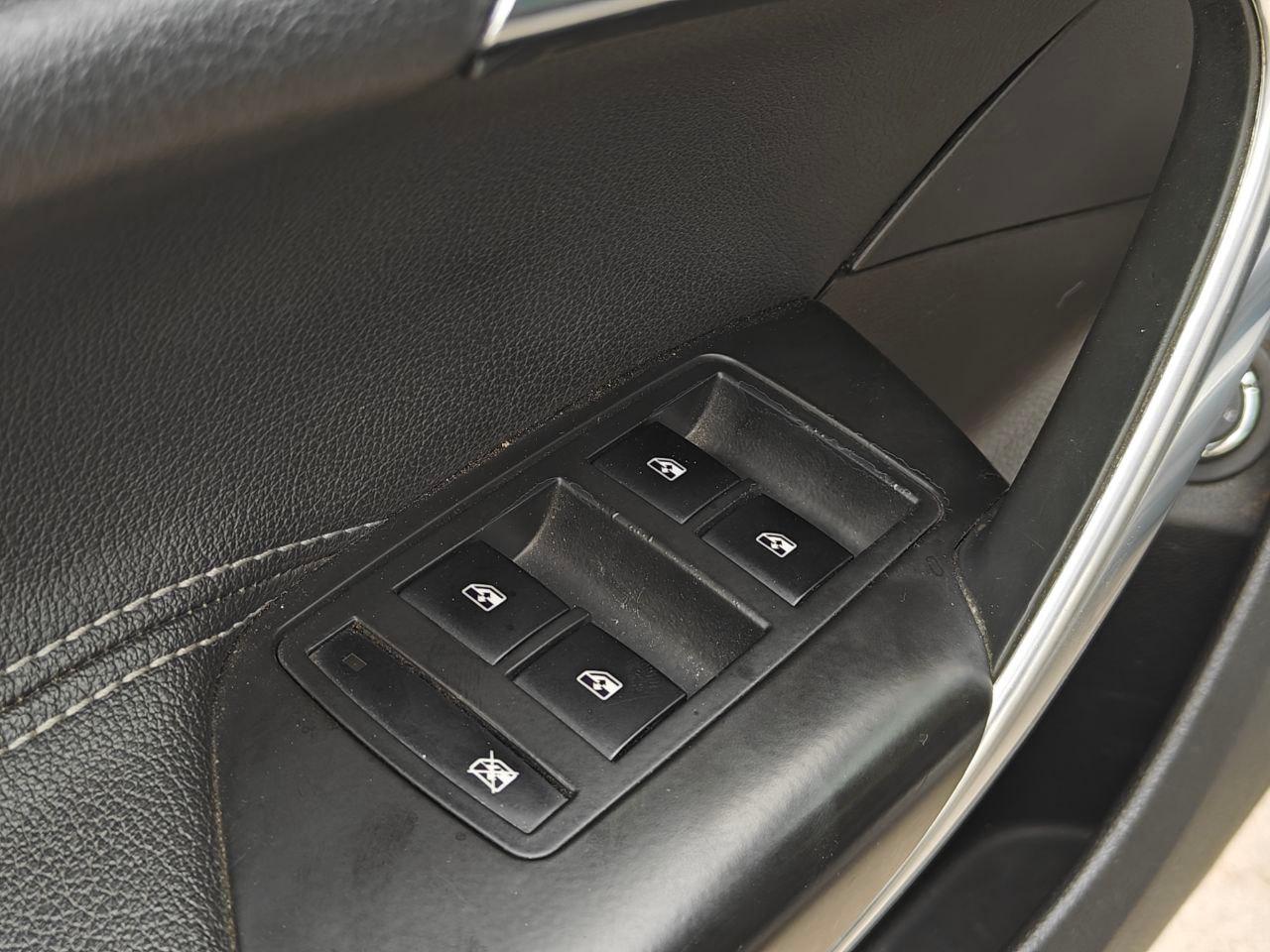 Opel Insignia - фото 21