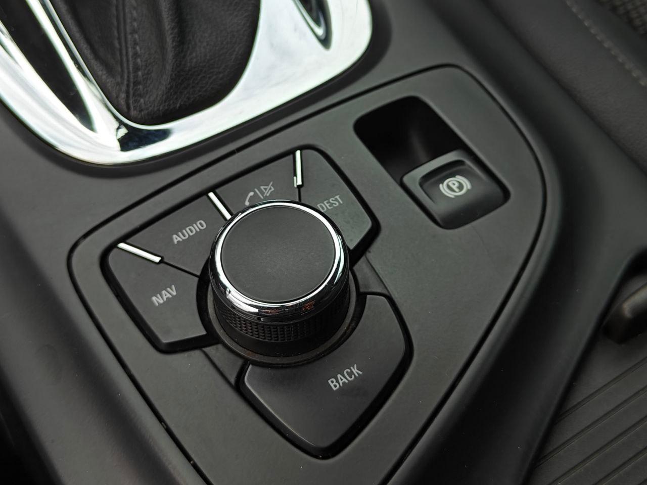 Opel Insignia - фото 29