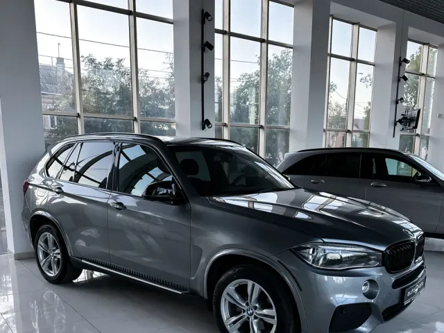 BMW X5 - фото 5