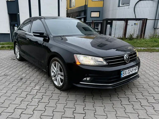 Volkswagen Jetta - фото 1