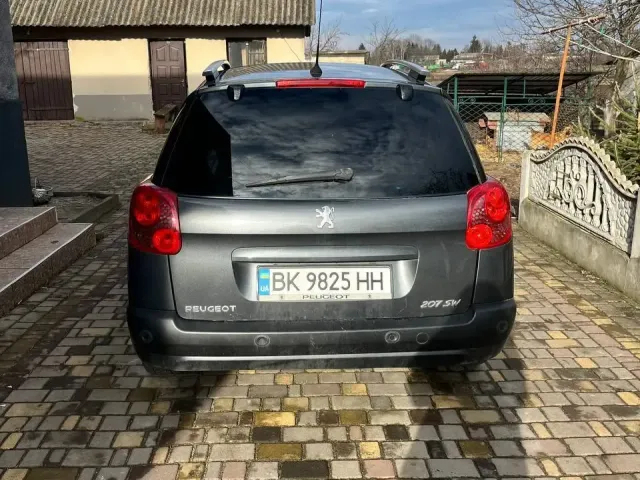 Peugeot 207 - фото 2