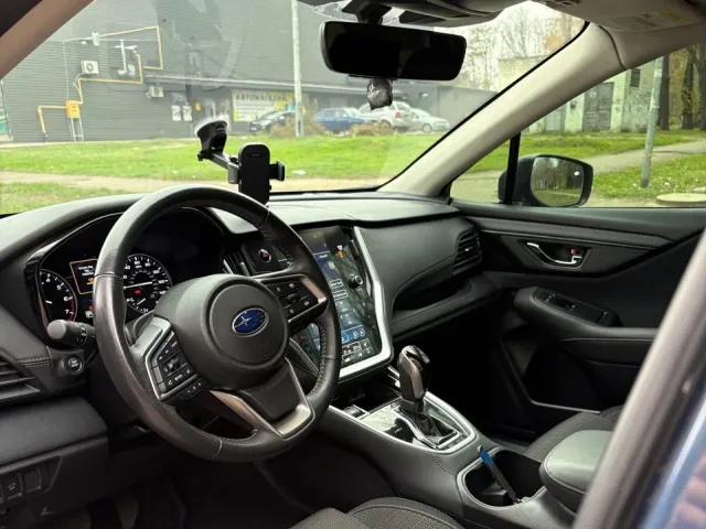 Subaru Outback - фото 3