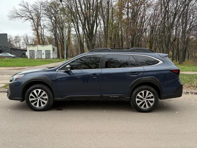 Subaru Outback - фото 2