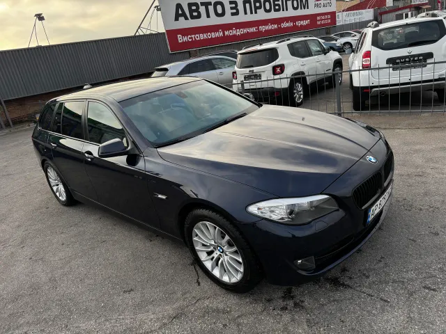 BMW 5 серії - фото 2