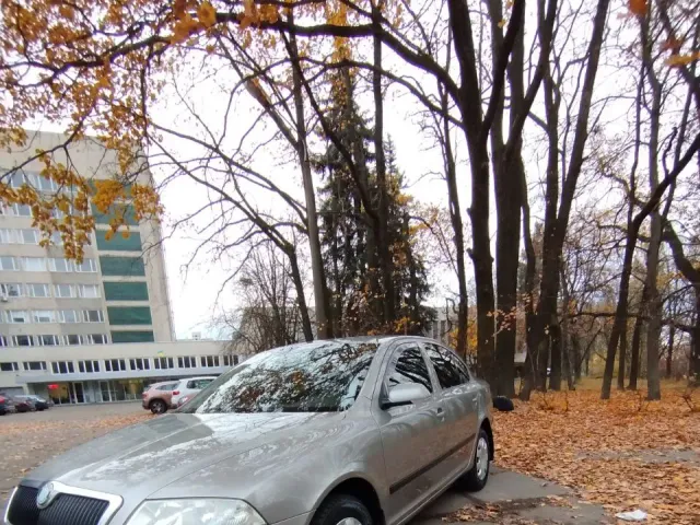 Skoda Octavia - фото 3