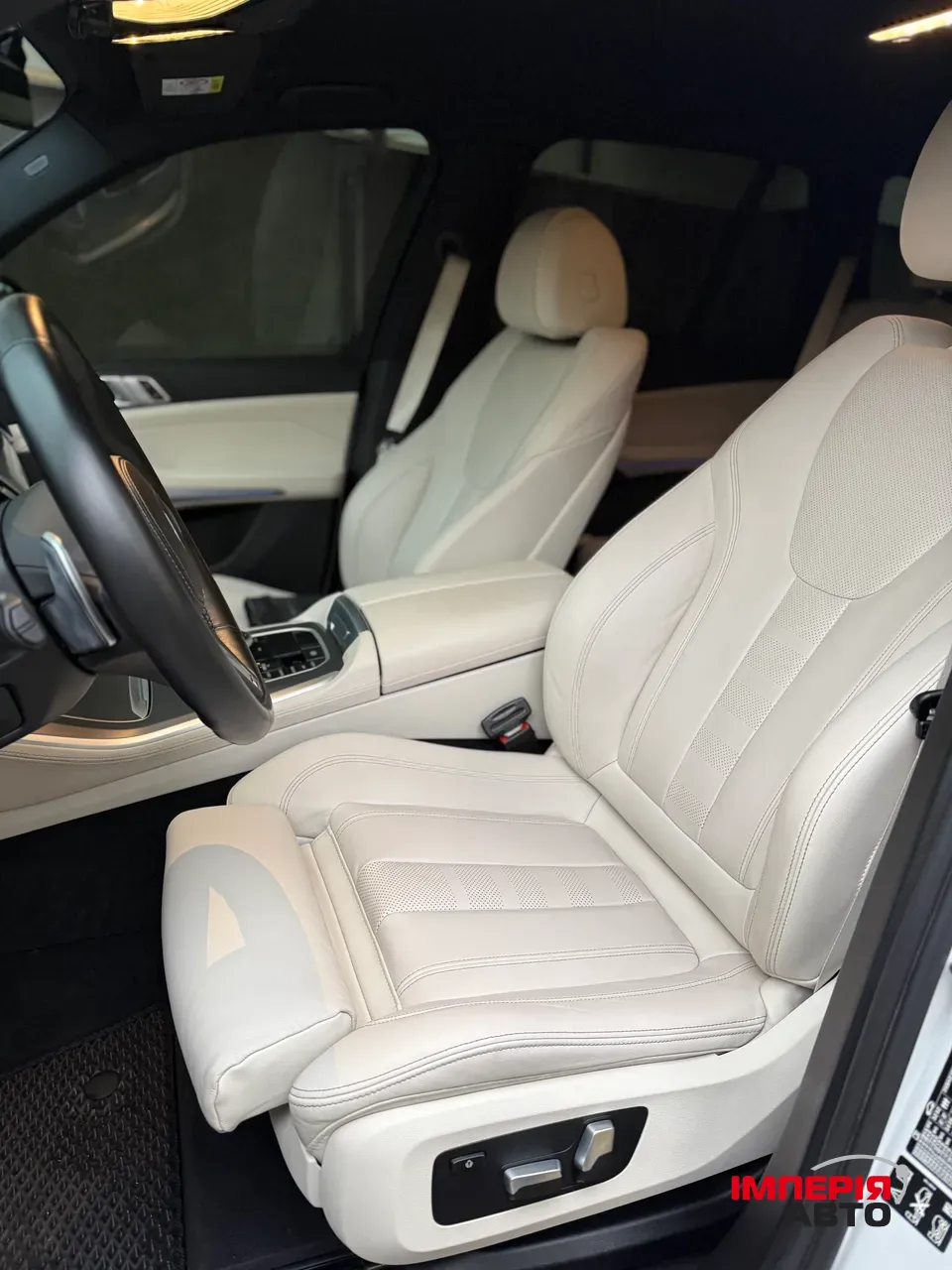 BMW X5 - фото 17