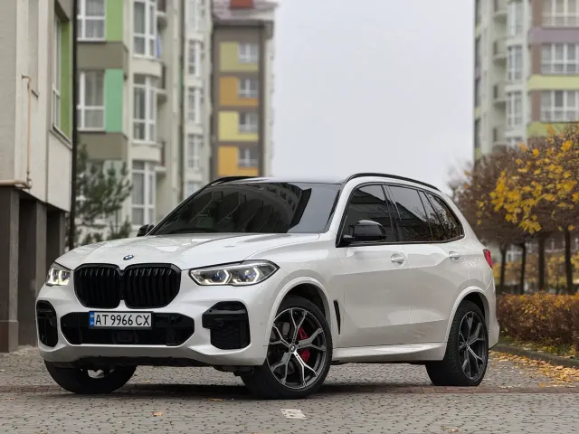 BMW X5 - фото 2