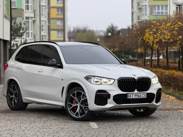 BMW X5 - фото 5