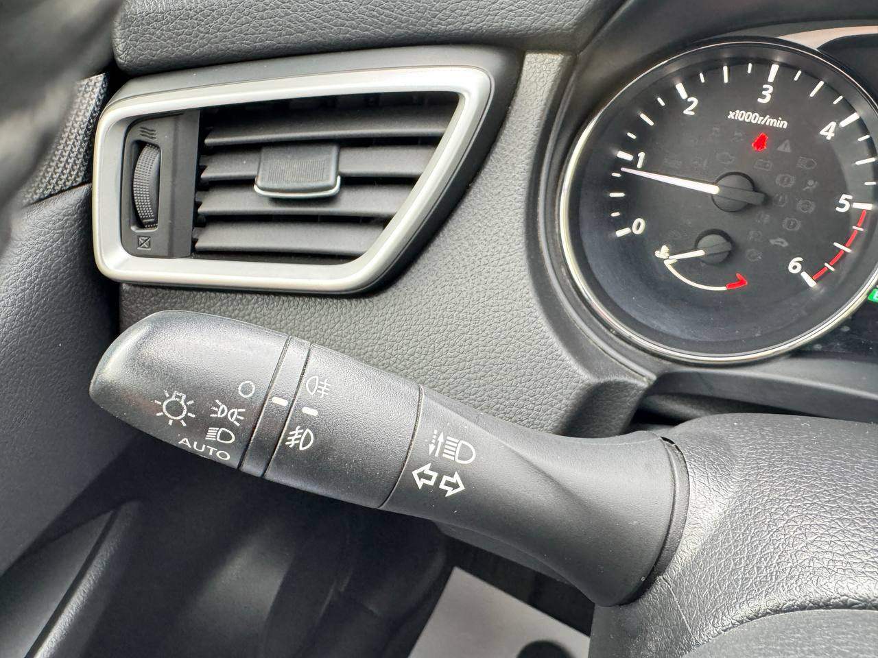 Nissan X-Trail - фото 13