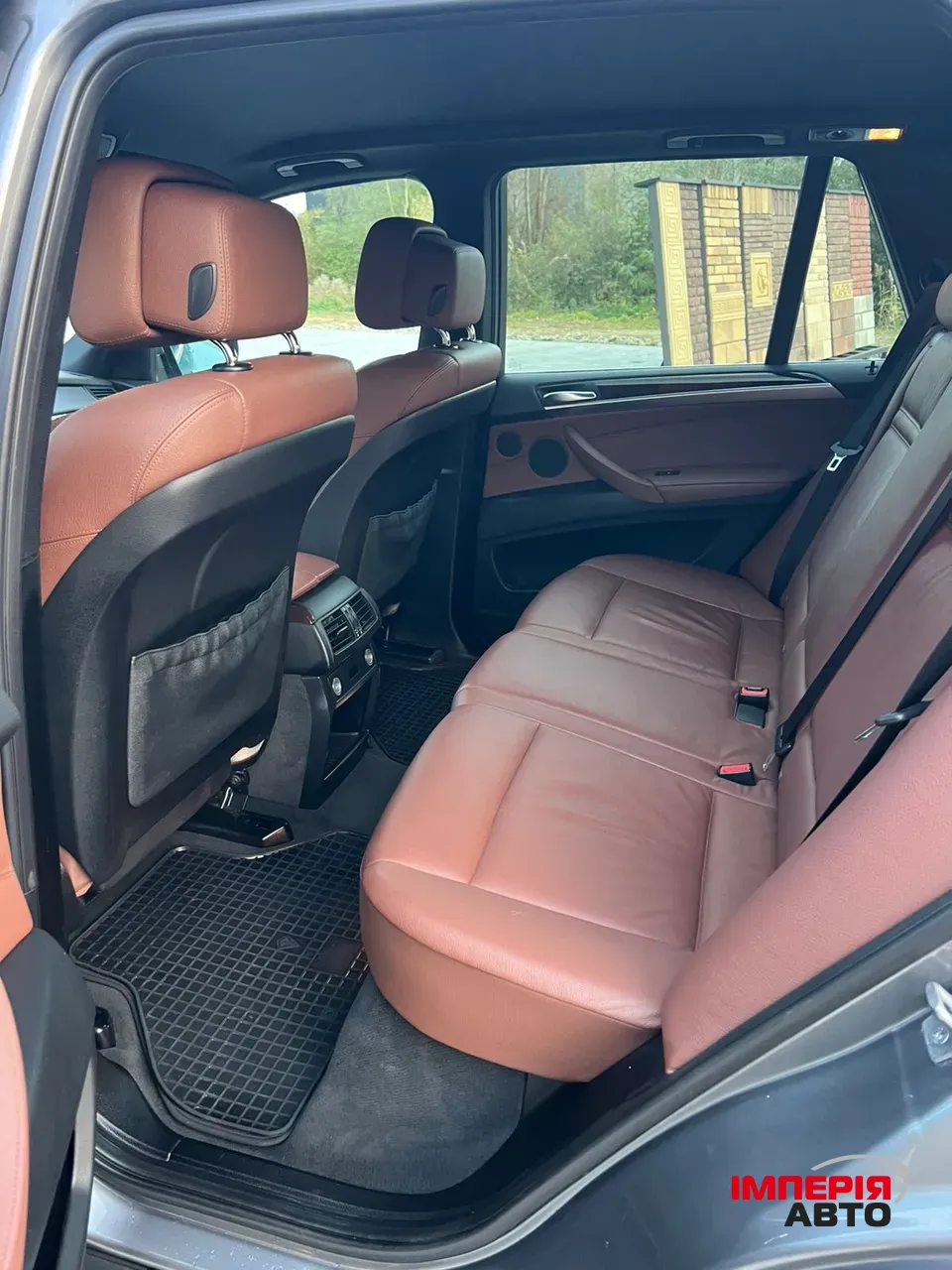 BMW X5 - фото 10