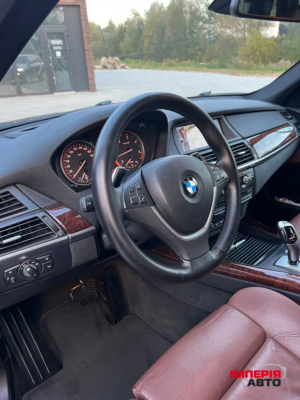 BMW X5 - фото 26