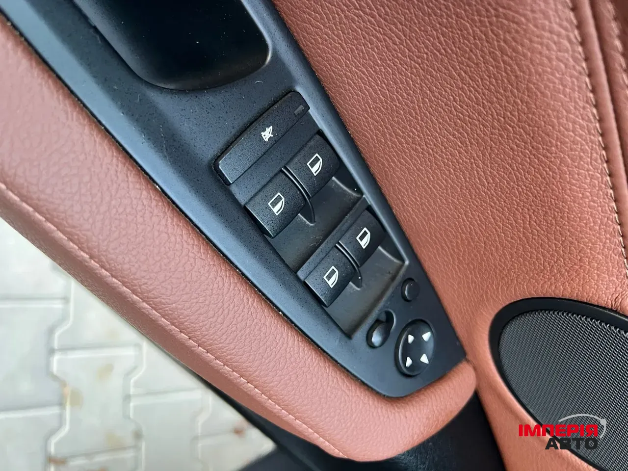 BMW X5 - фото 37