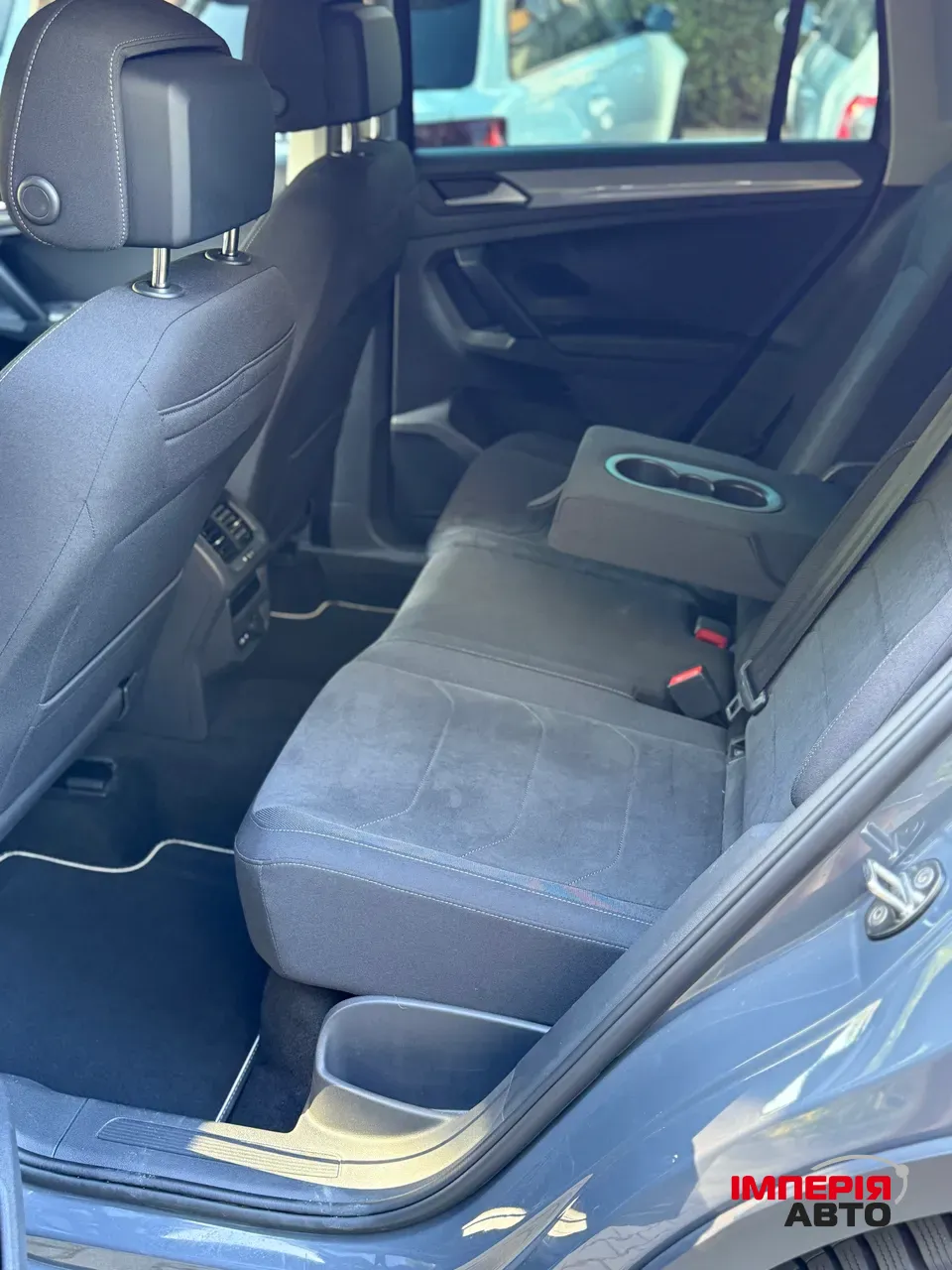 Volkswagen Tiguan - фото 23