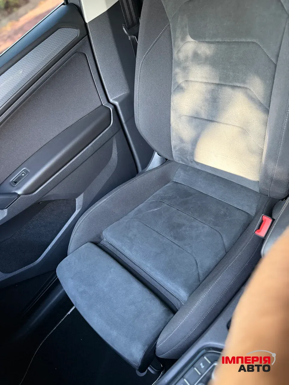 Volkswagen Tiguan - фото 16