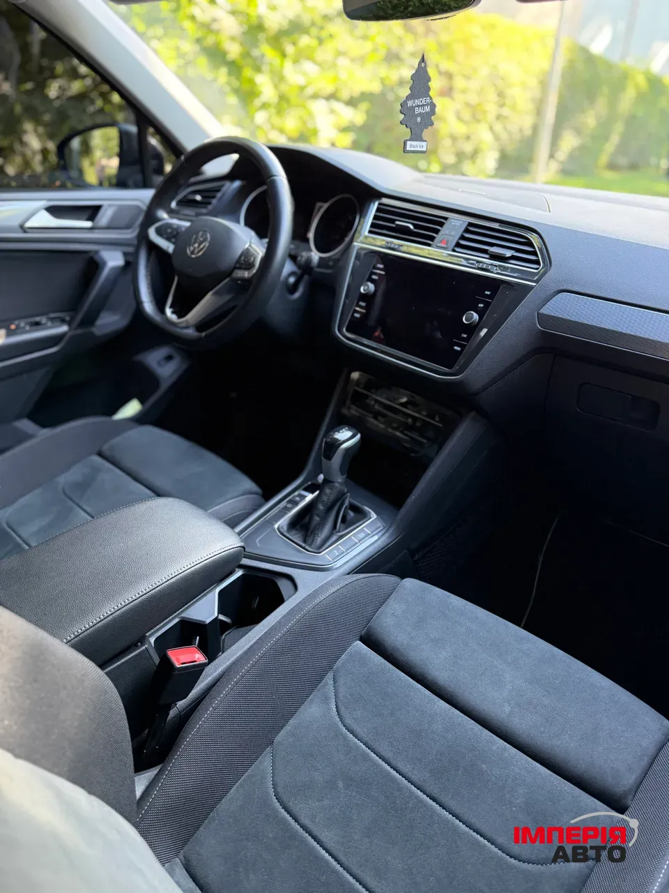 Volkswagen Tiguan - фото 20