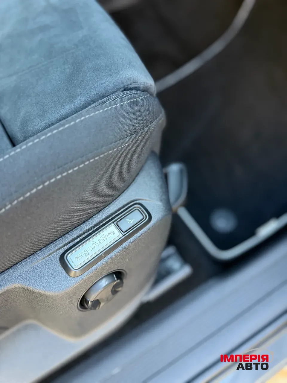 Volkswagen Tiguan - фото 19