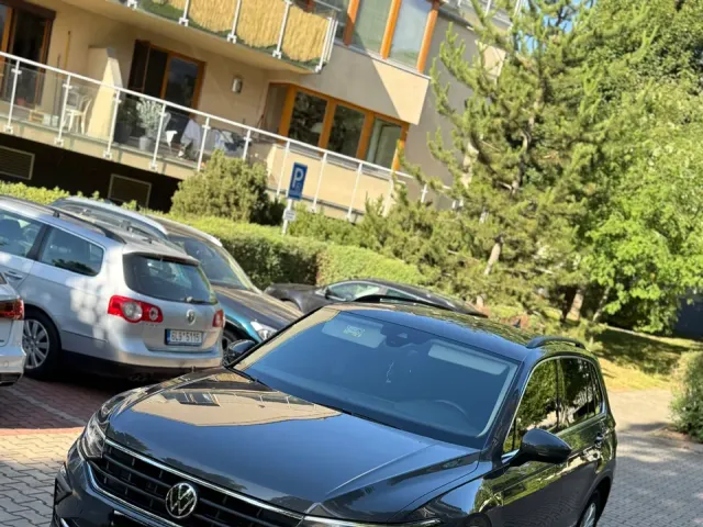 Volkswagen Tiguan - фото 4