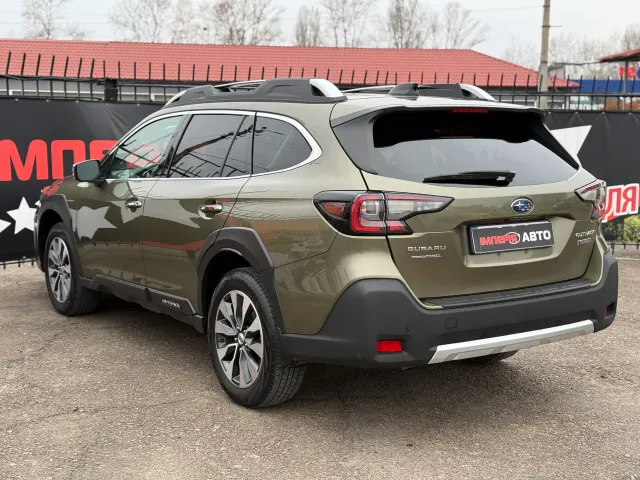 Subaru Outback - фото 4