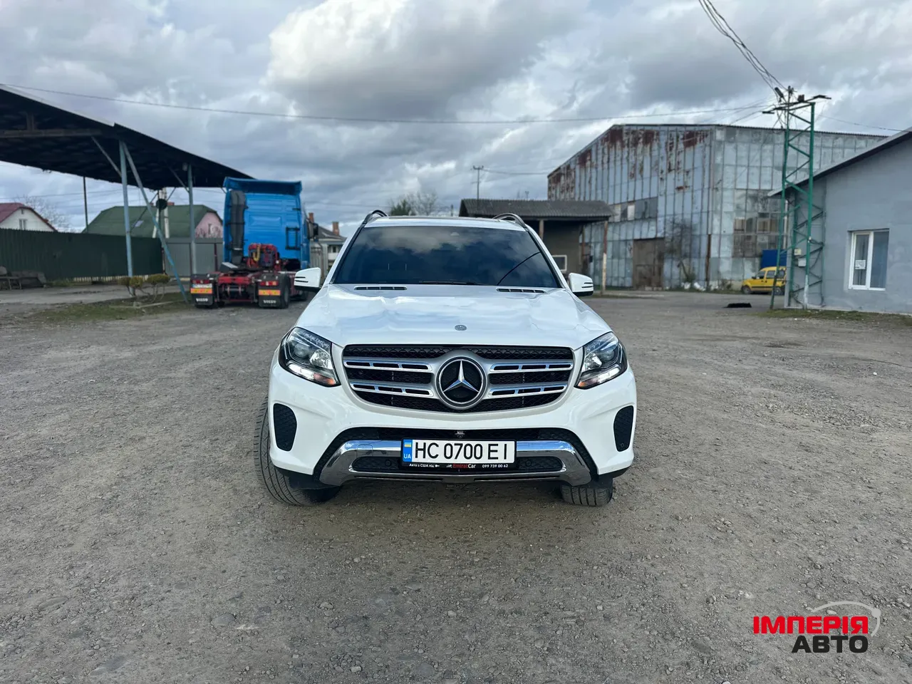 Mercedes-Benz GLS - фото 6