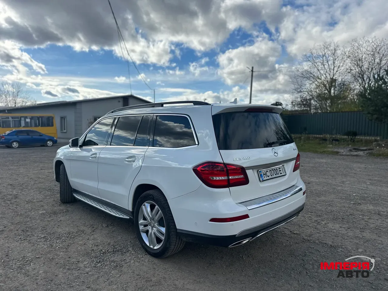 Mercedes-Benz GLS - фото 9
