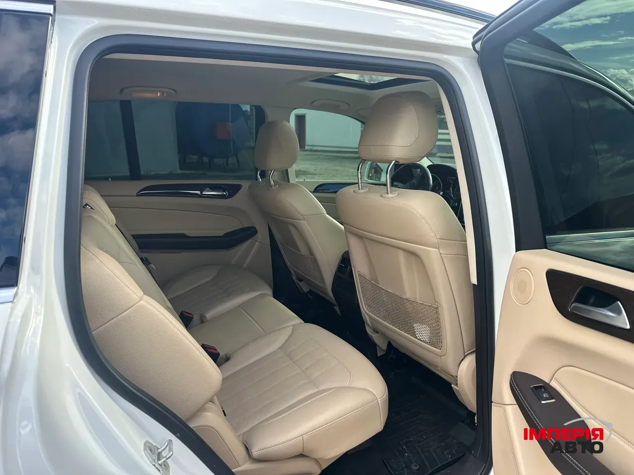 Mercedes-Benz GLS - фото 25