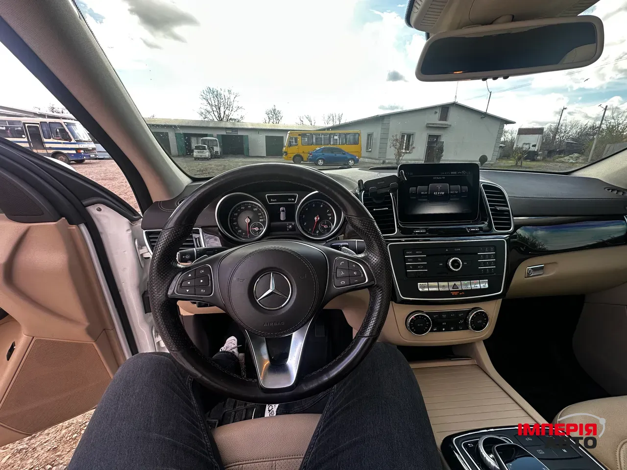 Mercedes-Benz GLS - фото 31
