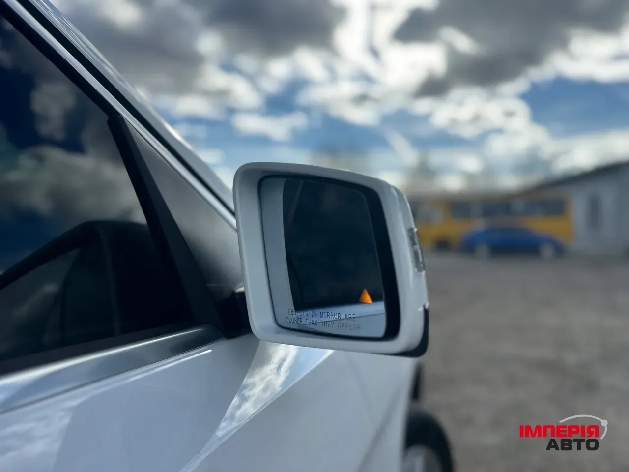 Mercedes-Benz GLS - фото 18