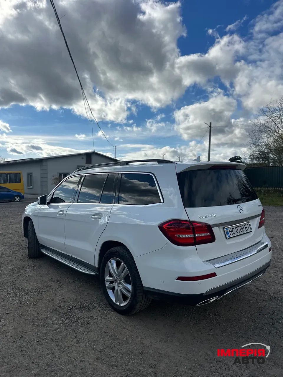 Mercedes-Benz GLS - фото 10