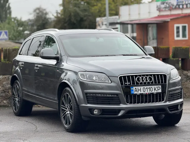 Audi Q7 - фото 4