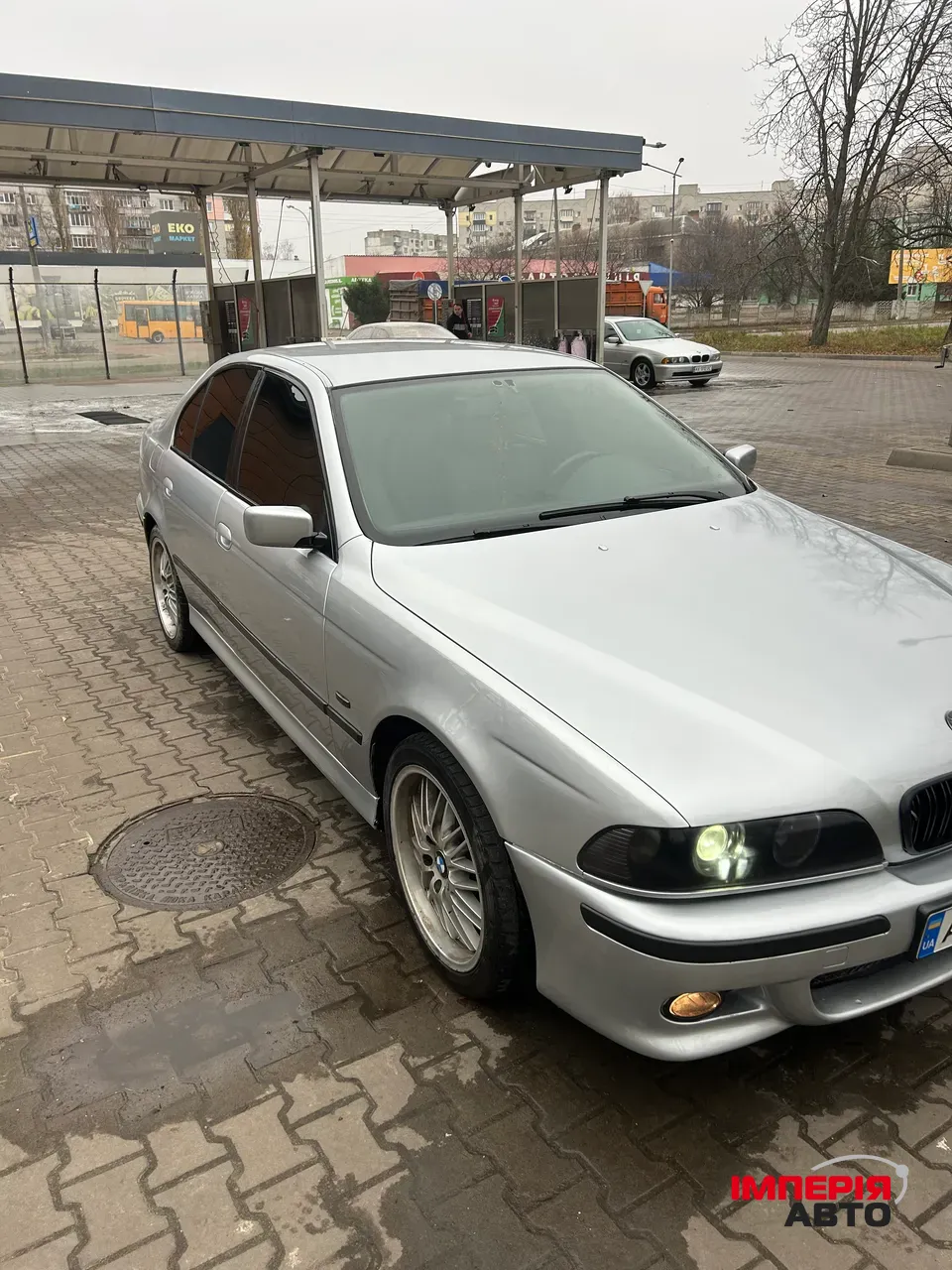 BMW 5 серії - фото 2