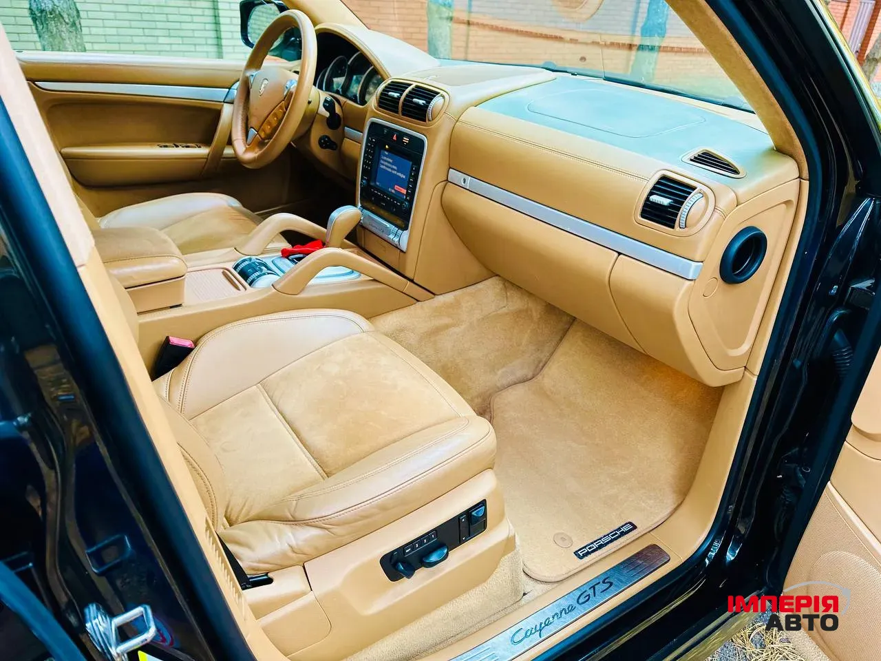 Porsche Cayenne - фото 8