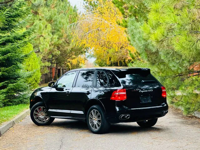 Porsche Cayenne - фото 2