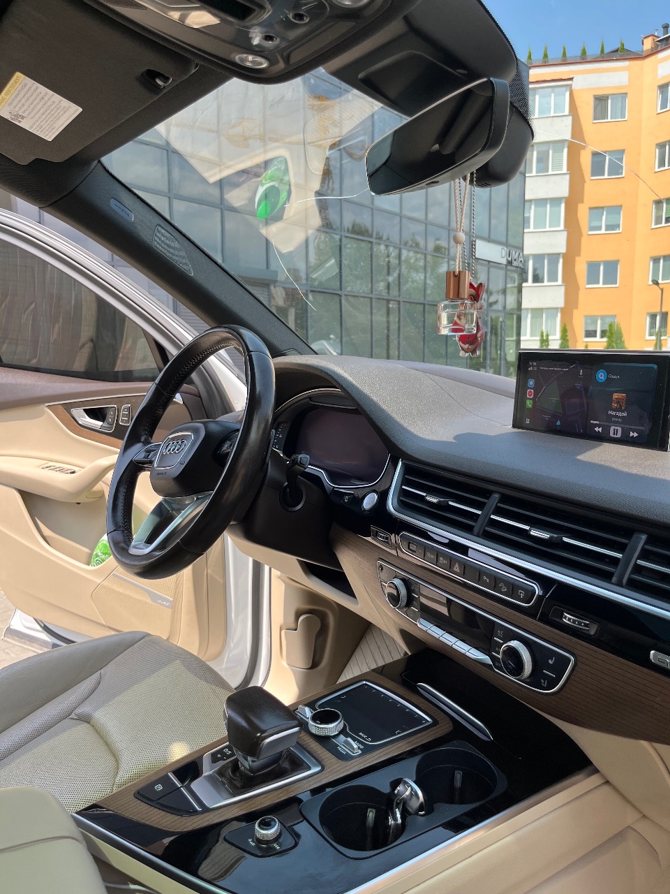 Audi Q7 - фото 5