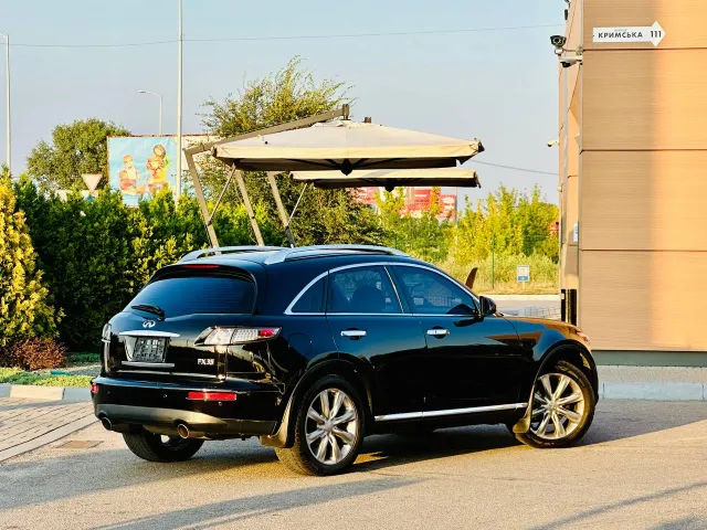 Infiniti FX - фото 4