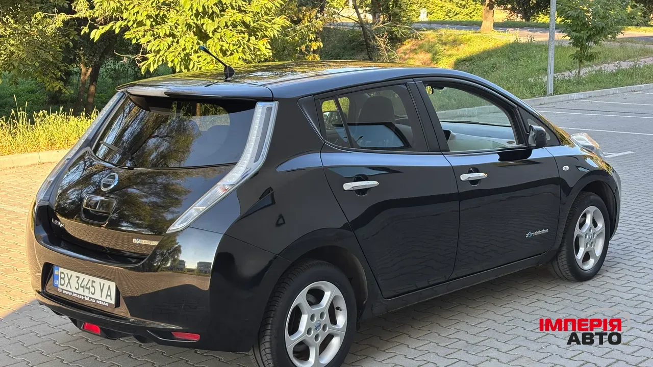 Nissan Leaf - фото 4
