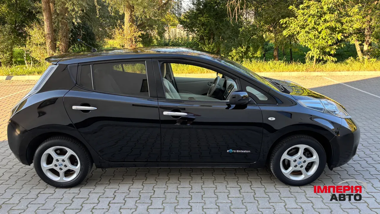 Nissan Leaf - фото 3