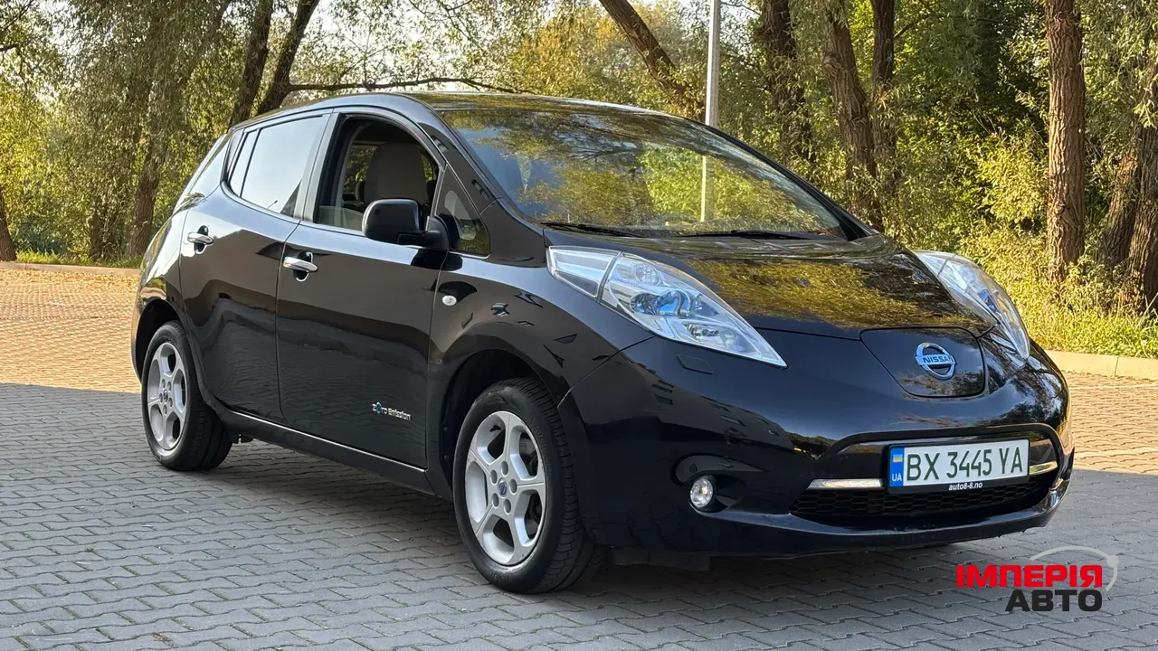 Nissan Leaf - фото 2