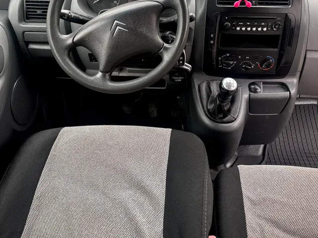 Citroen Jumpy - фото 5