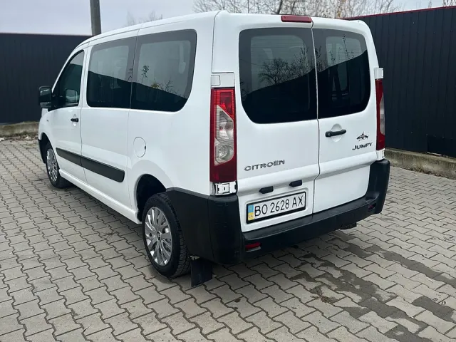 Citroen Jumpy - фото 3
