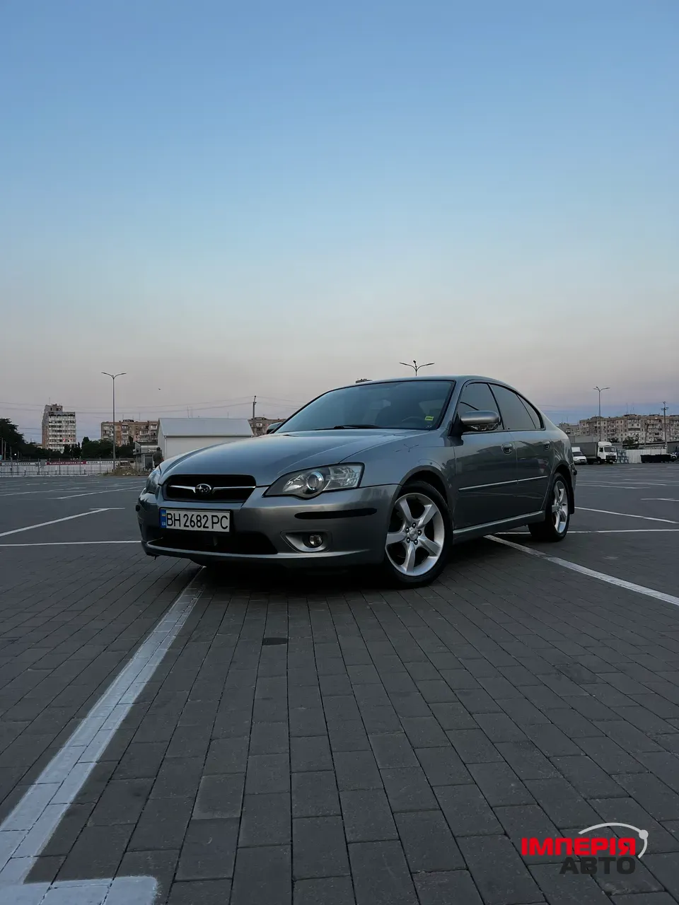 Subaru Legacy - фото 1