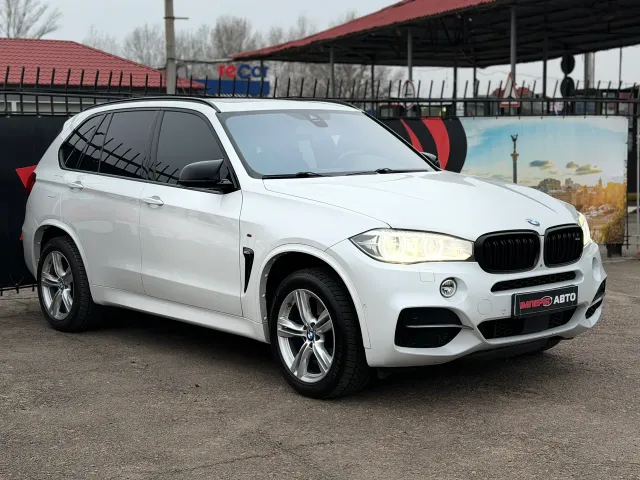 BMW X5 - фото 4