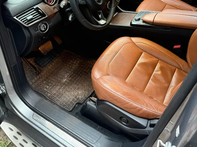 Mercedes-Benz GLS - фото 5