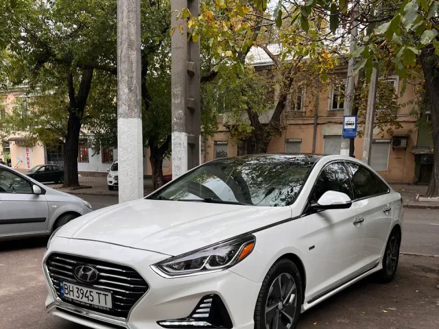 Hyundai Sonata - фото 2