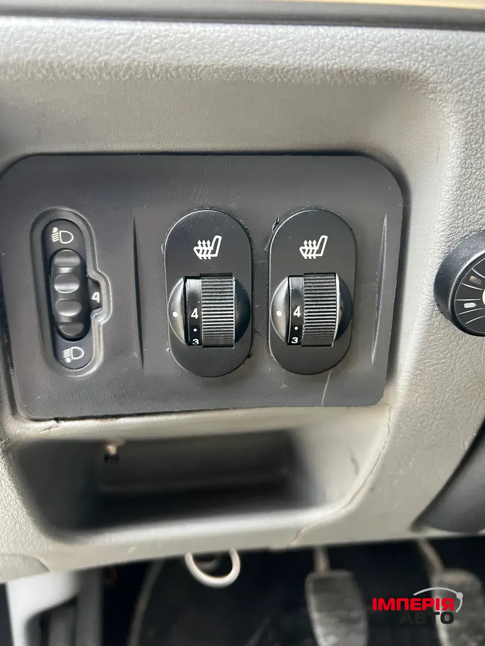 Renault Clio - фото 13