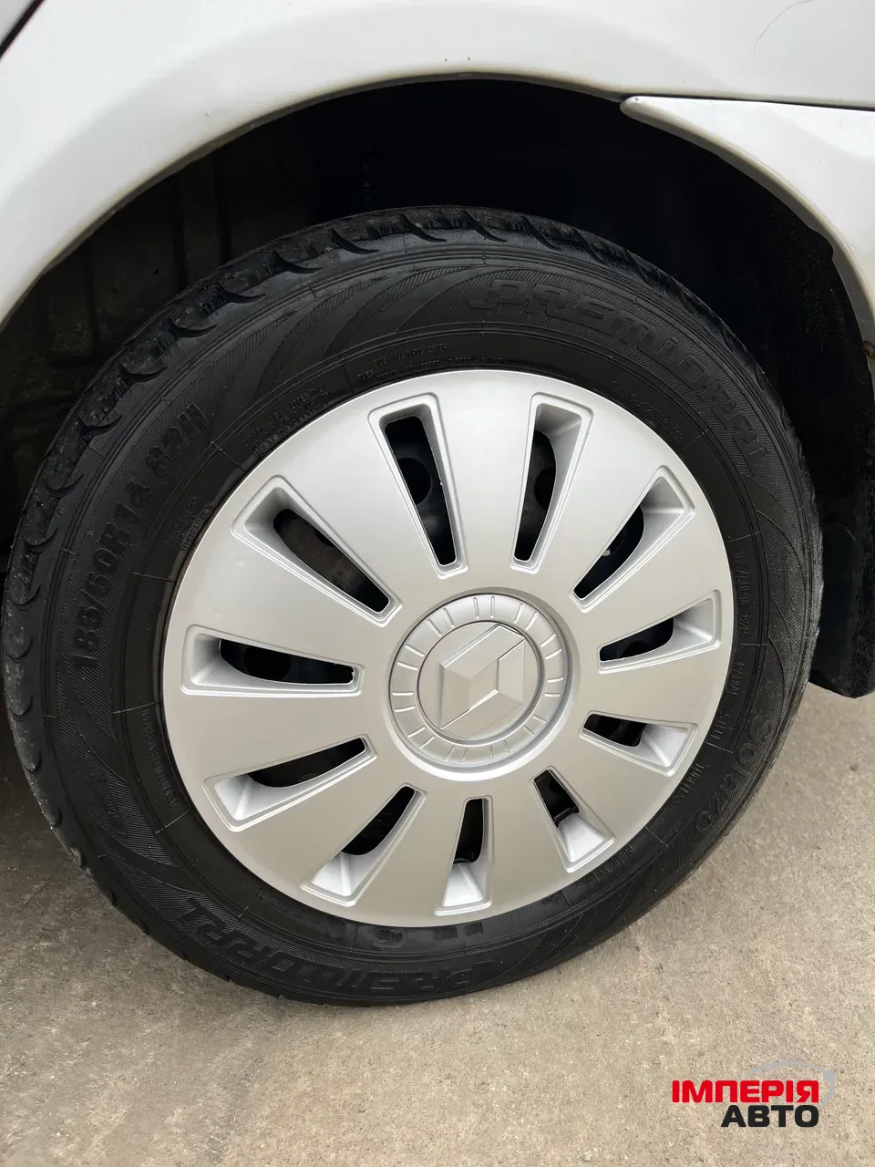 Renault Clio - фото 10