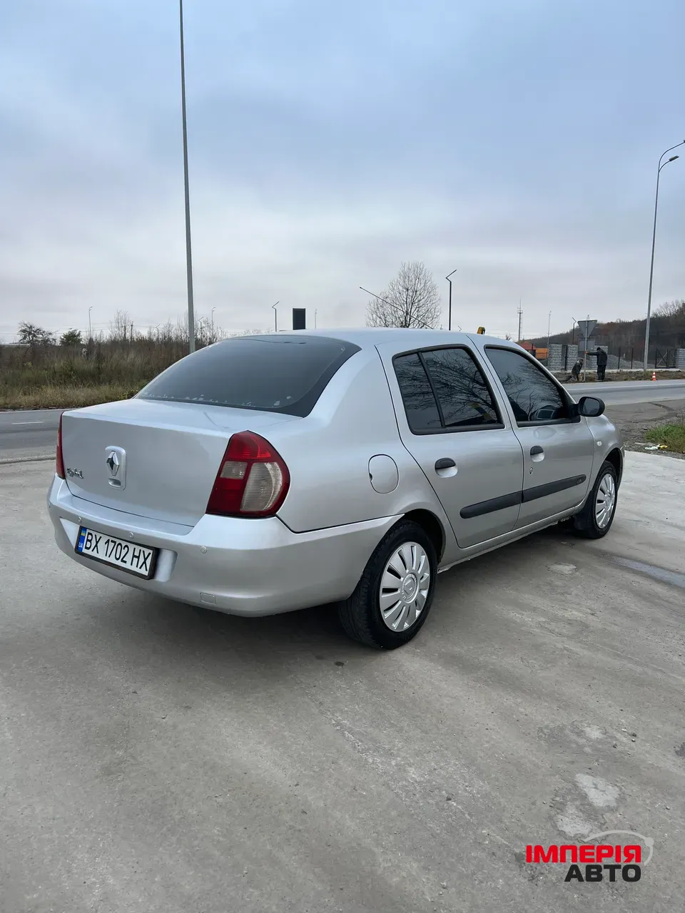 Renault Clio - фото 5