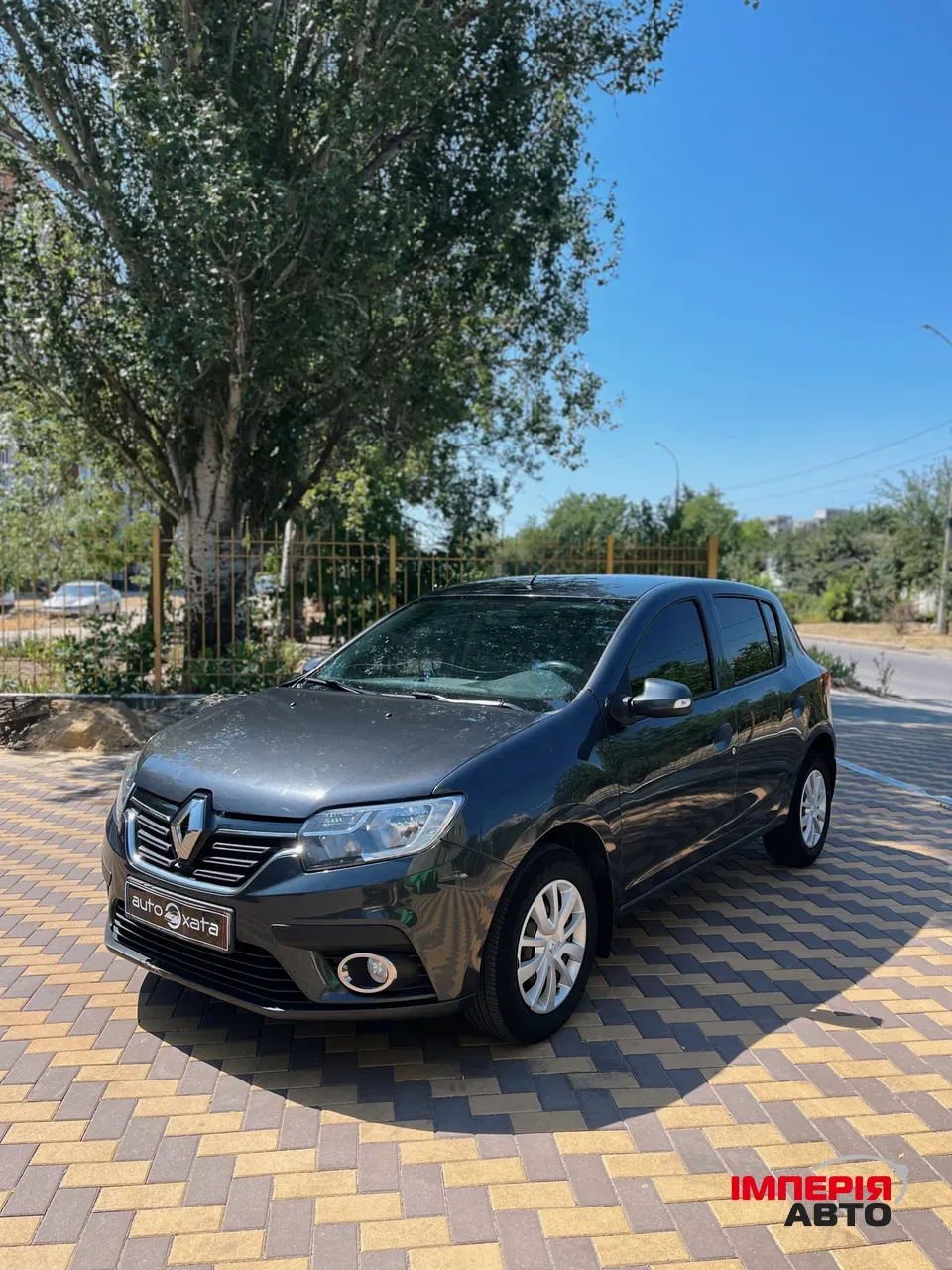 Renault Sandero - фото 3