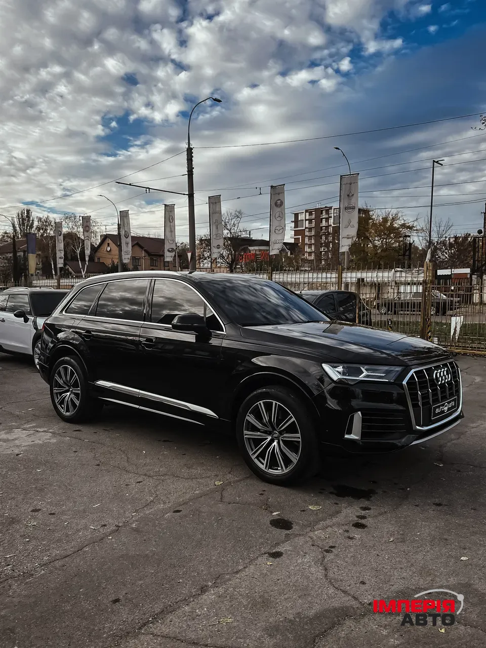 Audi Q7 - фото 2