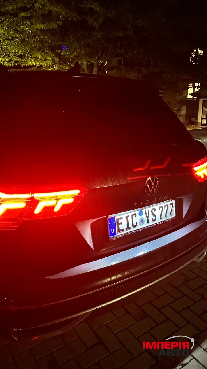Volkswagen Tiguan - фото 4